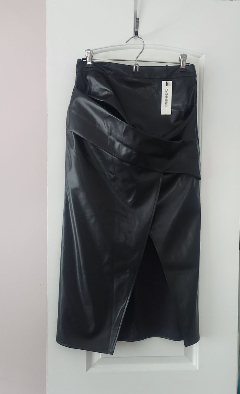 NWT Commense Faux Leather Ruched Slit Midi Bodycon Pencil Skirt - Black - Size L - Picture 4 of 9